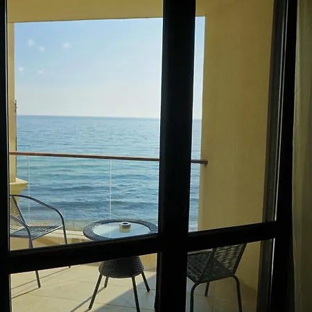 кабакум плаза - Cabacum Plaza Apartament *